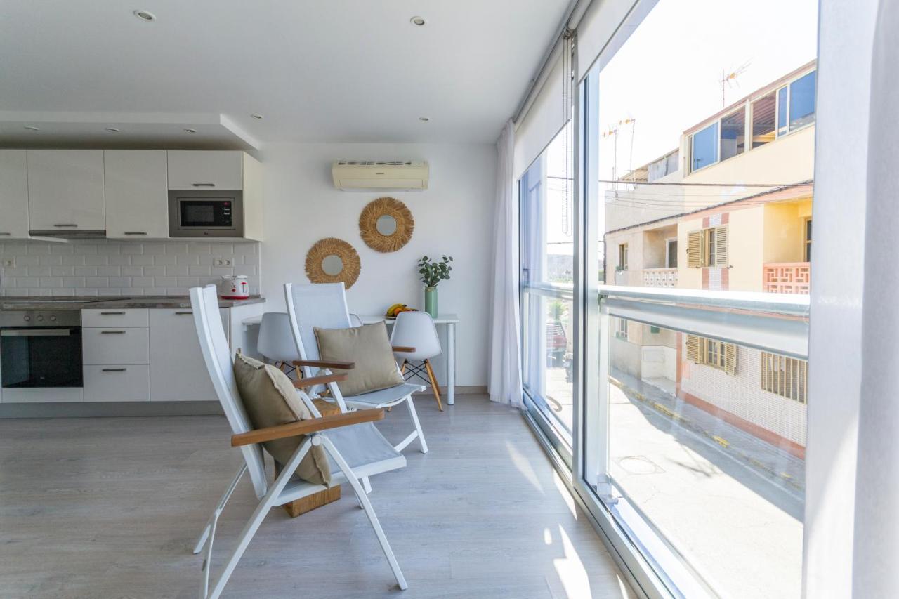 Amplio Apartamento Recien Reformado ラ・プラヤ・デ・アルグイネグイン エクステリア 写真
