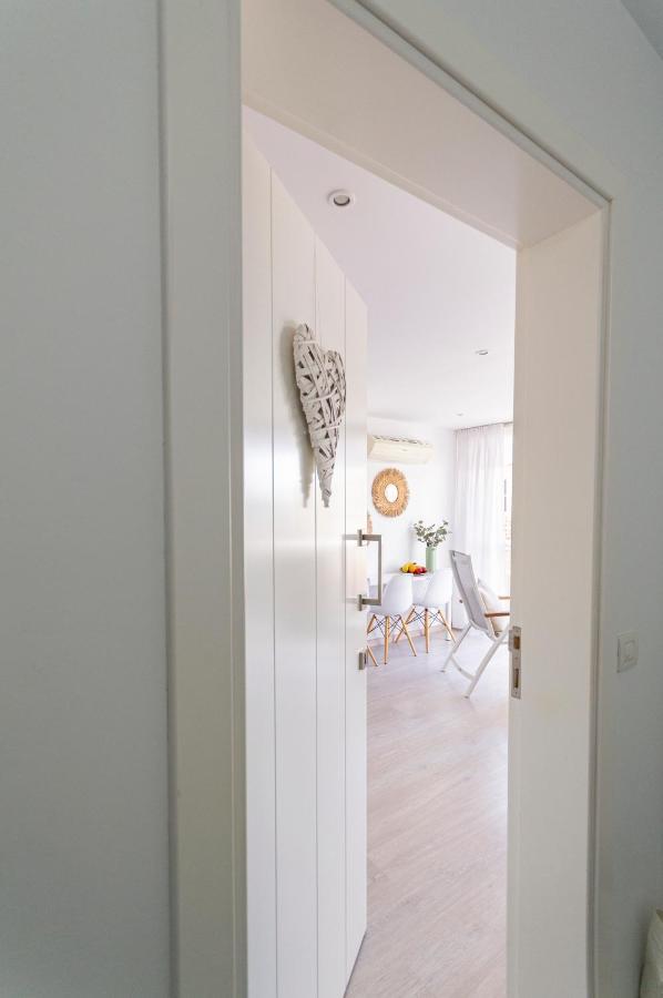 Amplio Apartamento Recien Reformado ラ・プラヤ・デ・アルグイネグイン エクステリア 写真