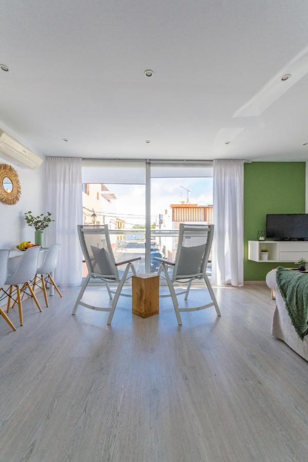 Amplio Apartamento Recien Reformado ラ・プラヤ・デ・アルグイネグイン エクステリア 写真