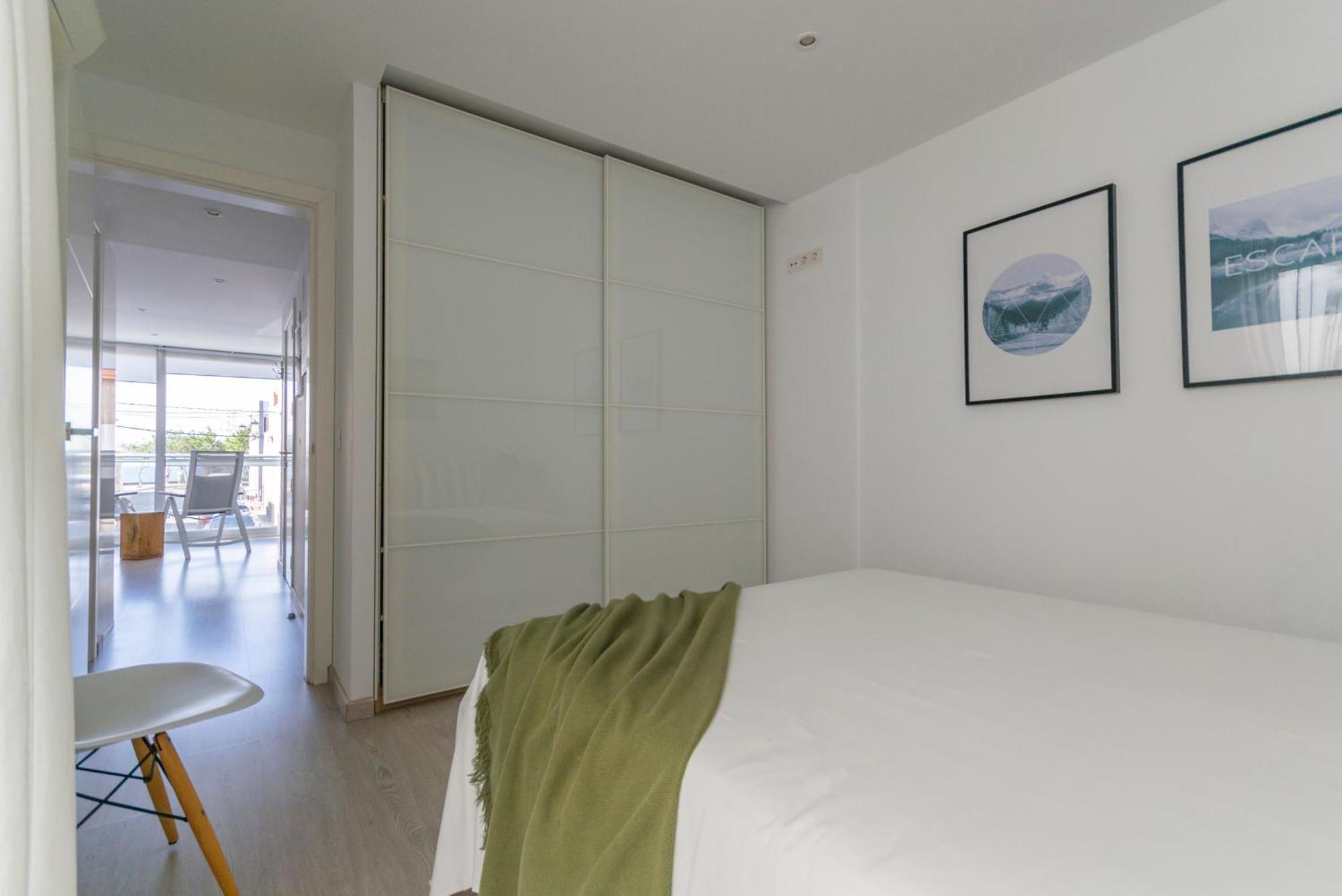 Amplio Apartamento Recien Reformado ラ・プラヤ・デ・アルグイネグイン エクステリア 写真